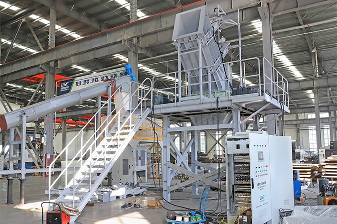 Geschlossenes Zerkleinerungssystem