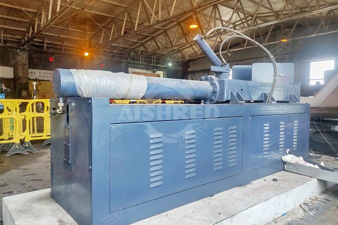 Reifen-Entdrahtungsmaschine