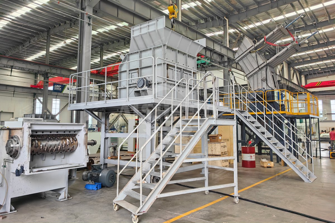 Sacköffner für ein MSW-Recyclingprojekt im Nahen Osten