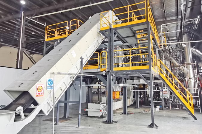 Projekt zur Zerkleinerung von Lithiumbatterien in Anhui, China